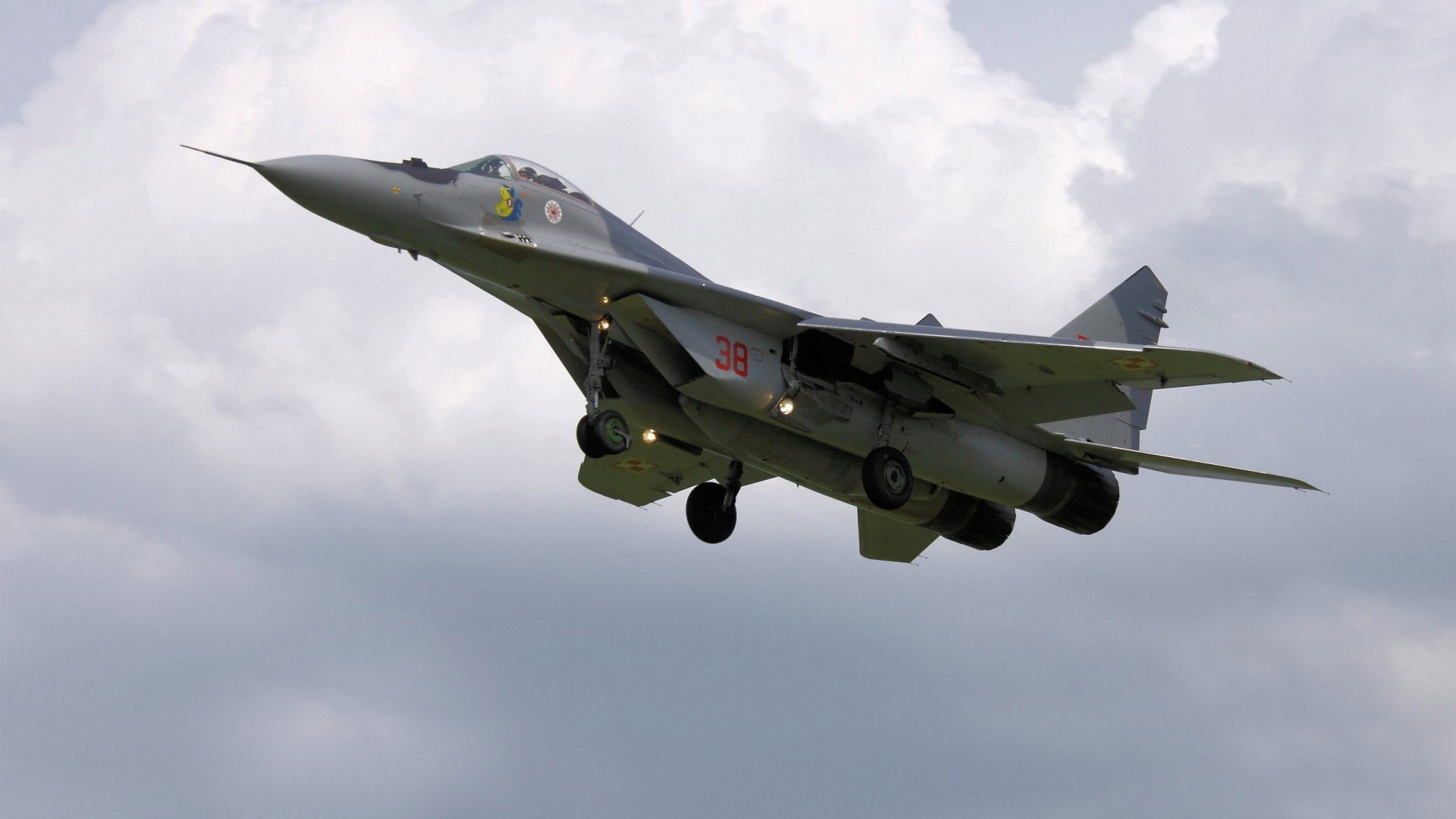 开云官网在线-中国女篮展现团队精神 赛场表现抢眼，中国女篮的精神