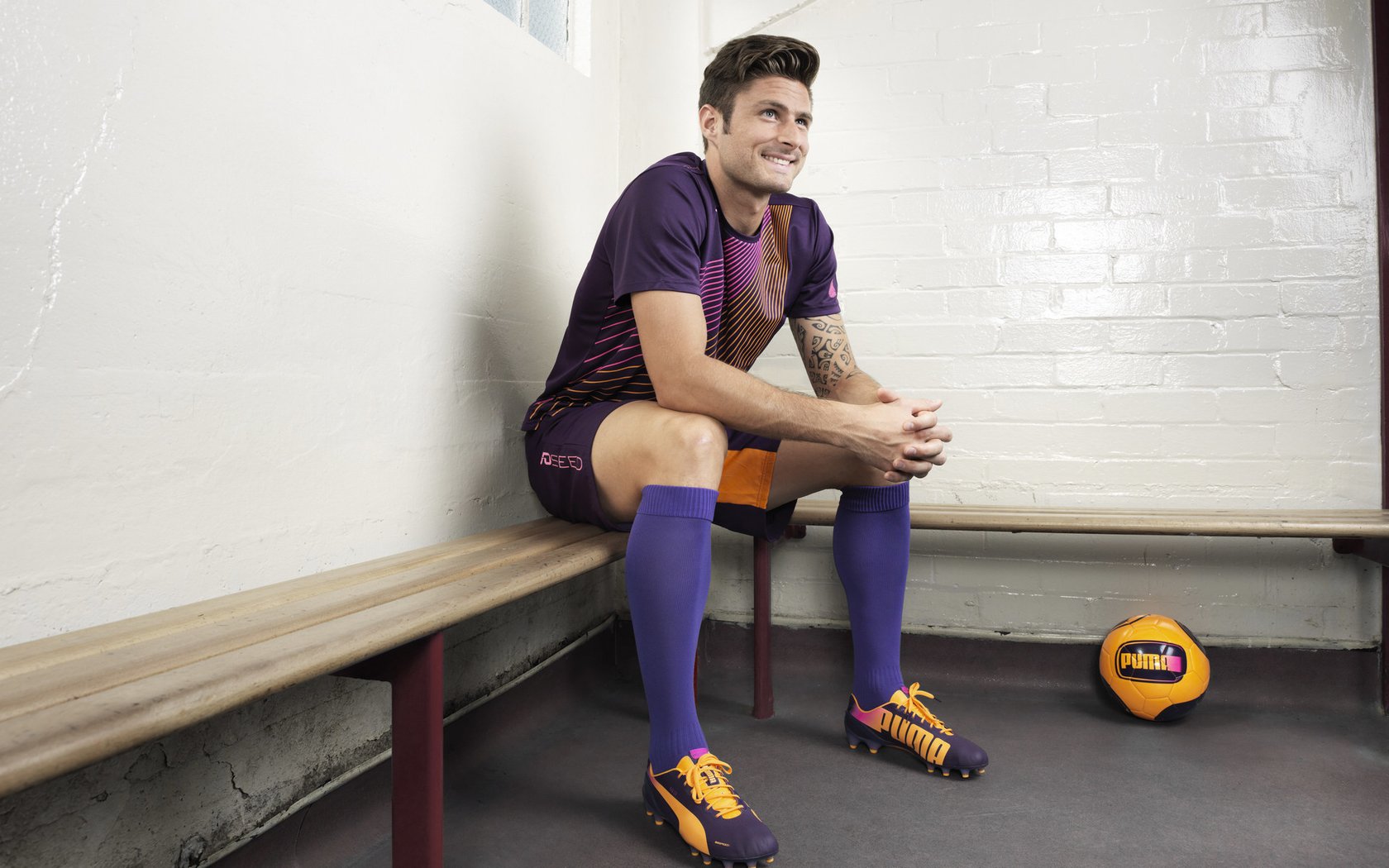 开云体育在线赛事直播-国际热身赛国足战平 球员磨合显现成效，2021国足热身赛